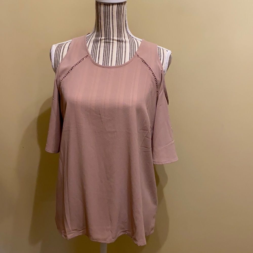 MONTEAU Women’s Cold Shoulder shirt